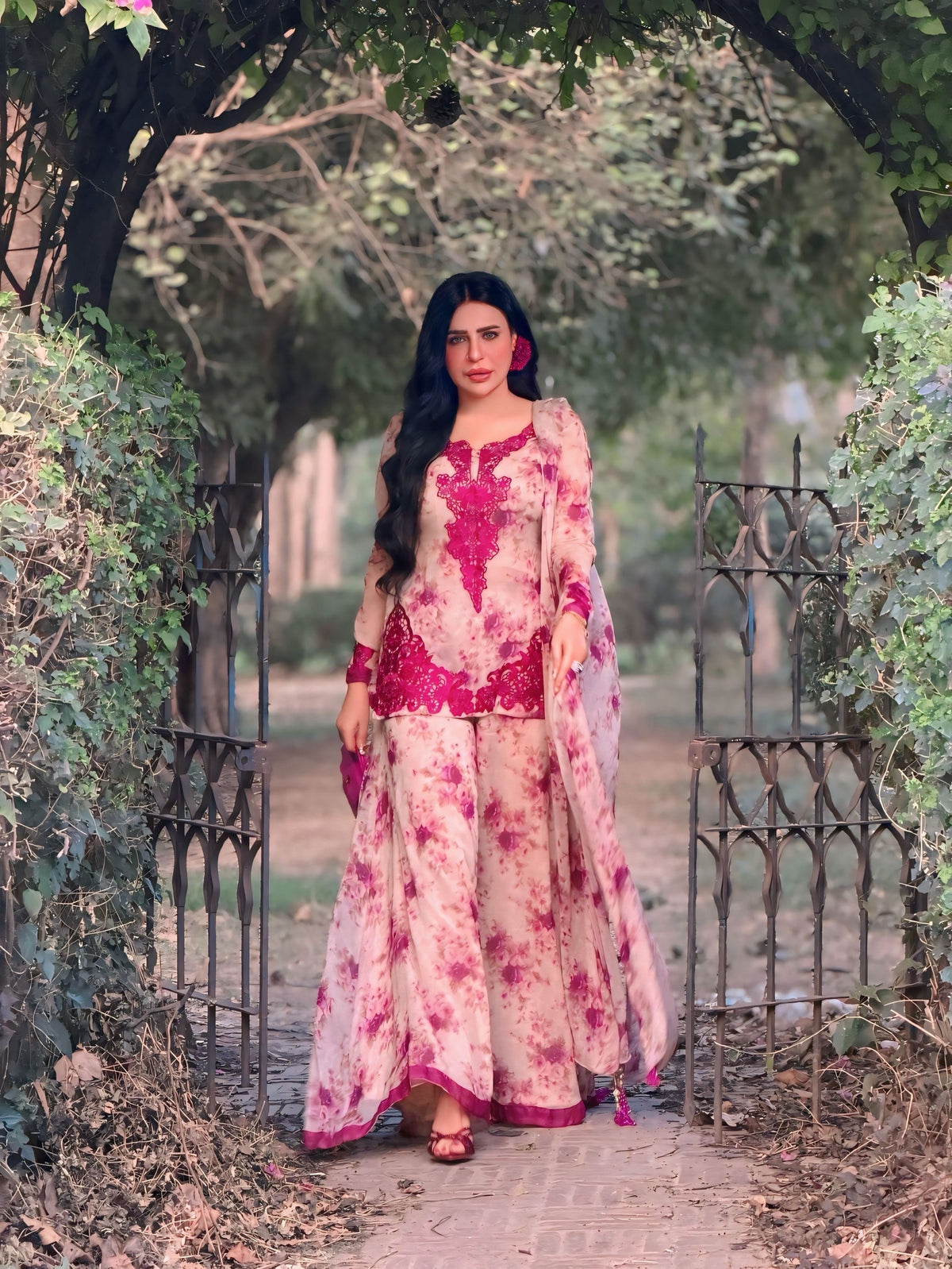 Gulrukh Emb 3pc