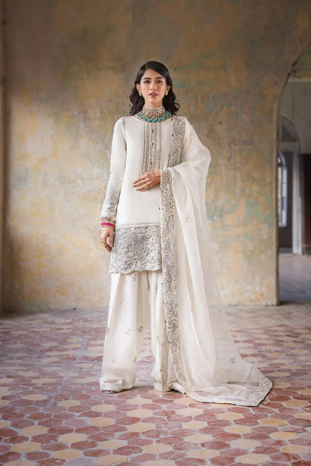 HOORAIN