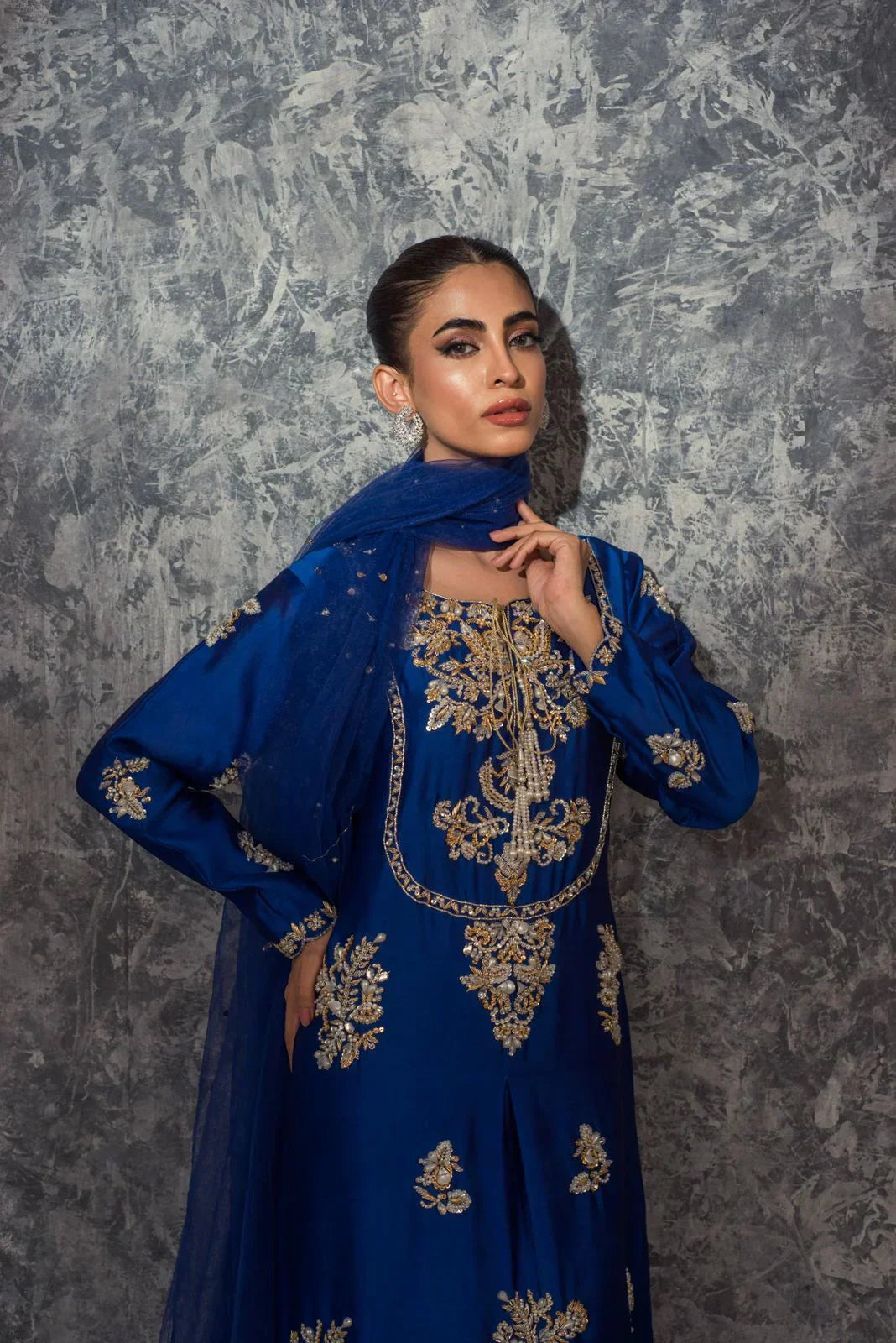 ROYAL BLUE