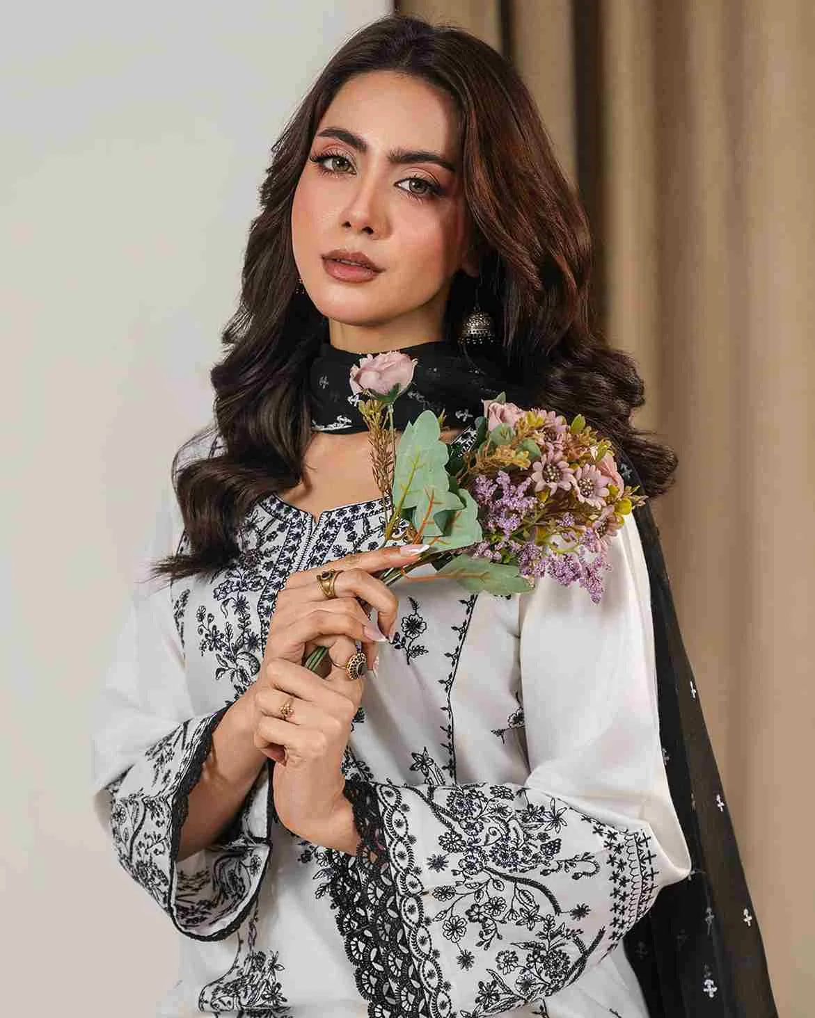 Areeza Emb 3pc