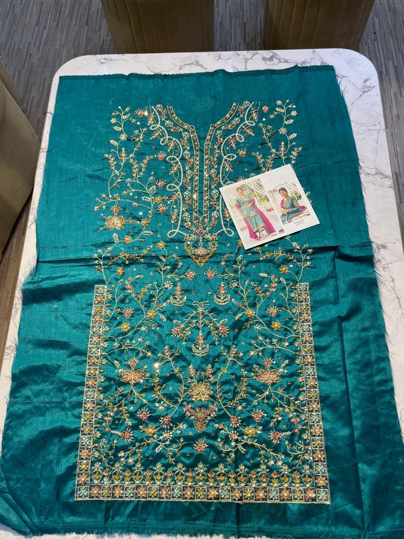 AVISA EMERALD