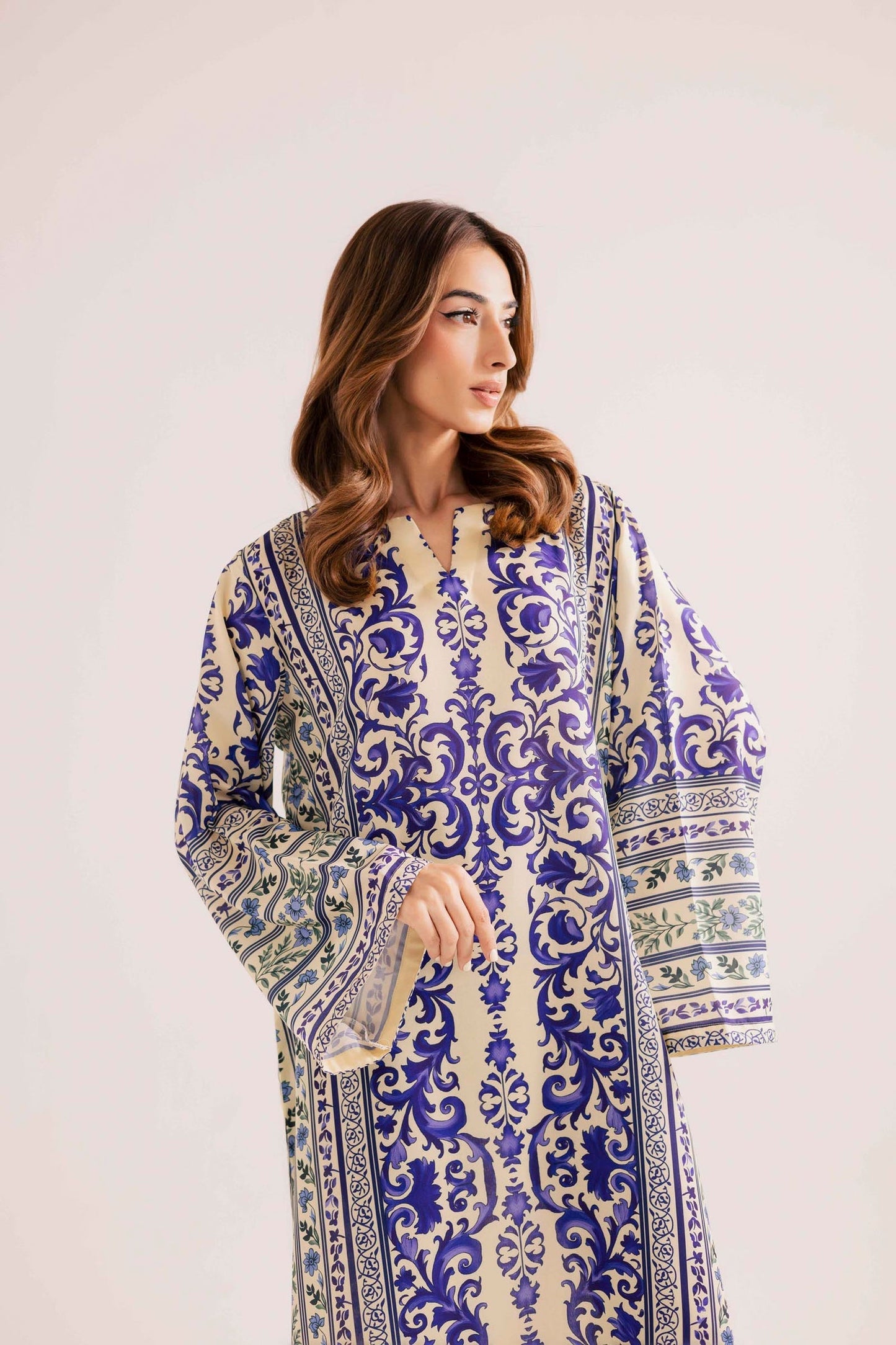 Yumna Printed 2pc Poly Lawn