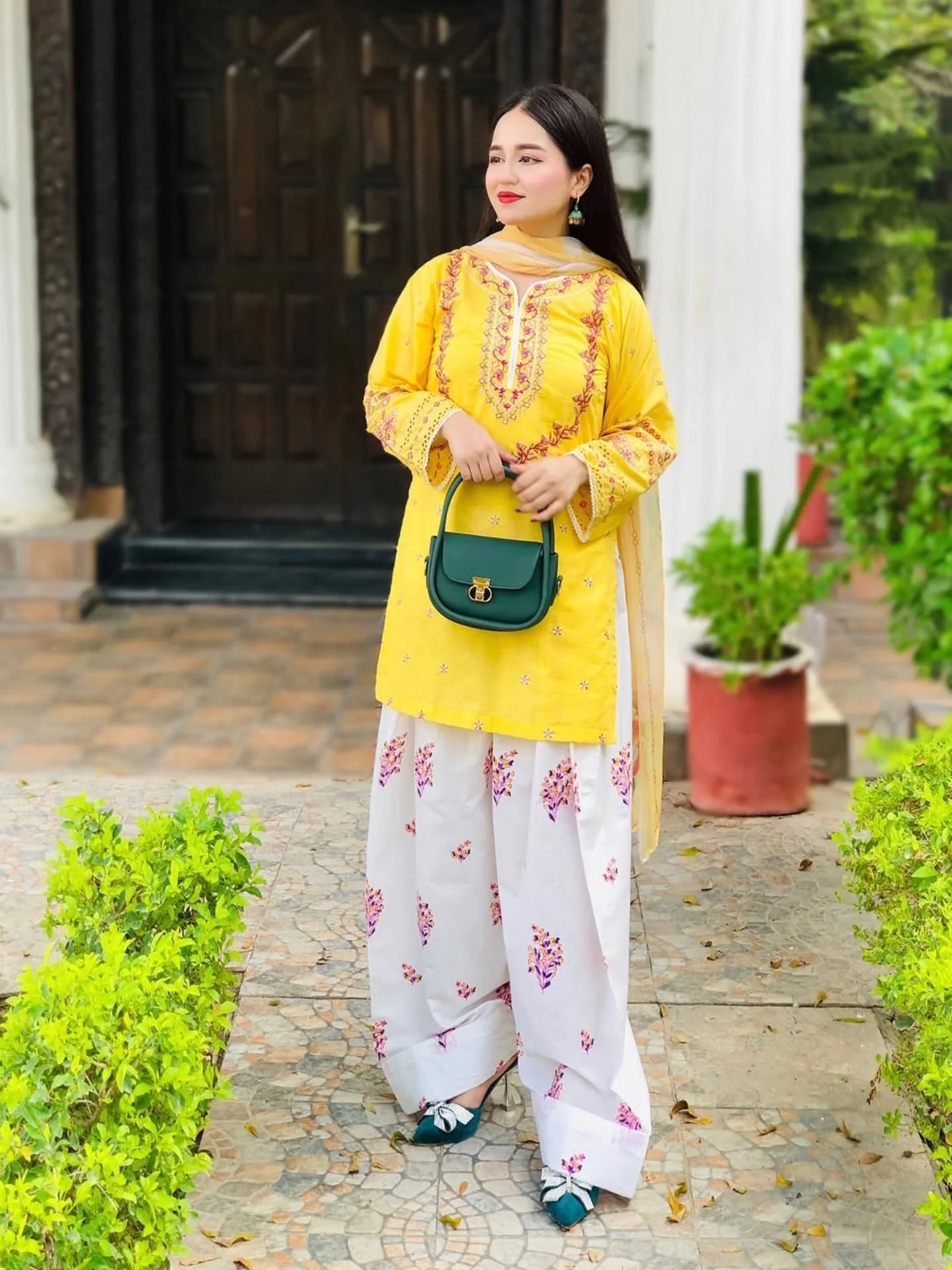 Hajra Emb Soft Lawn 3pc